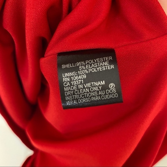 Tahari dress with flare sleeves plus size 16. - Picture 2 of 7